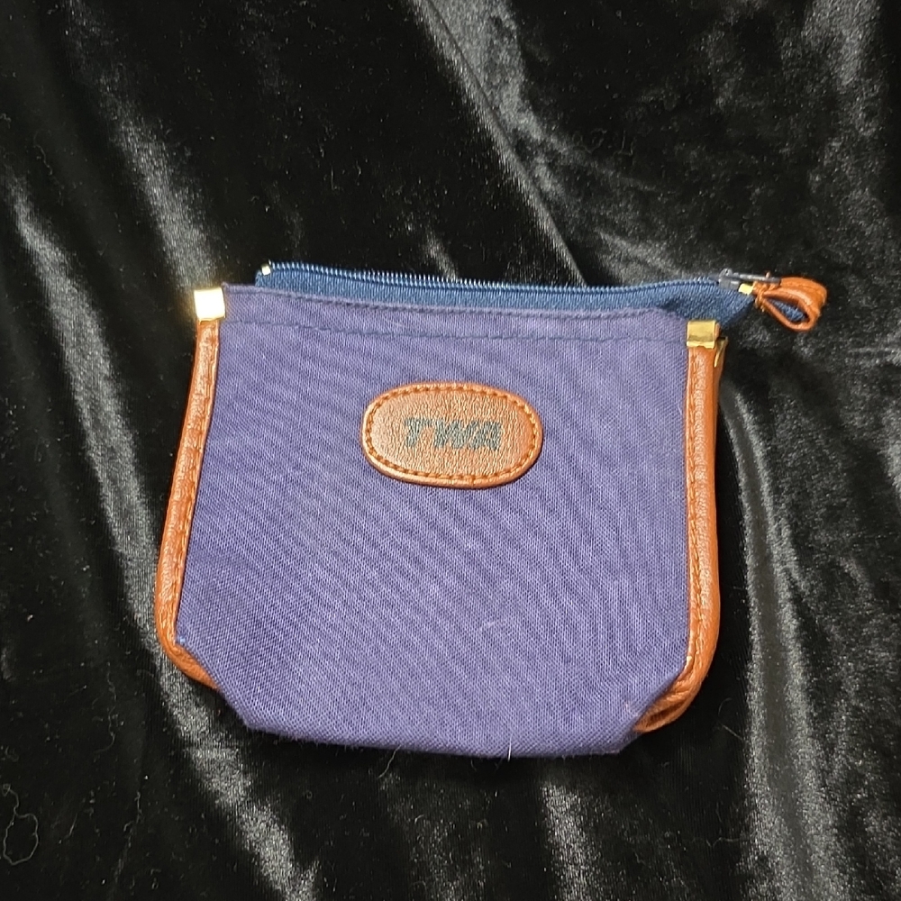 TWA Airline Carry-On/Tote/Travel Bag + Toiletries Bag from 70s, Vintage